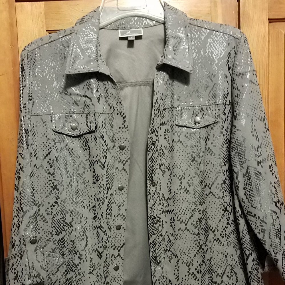 Shirt jacket